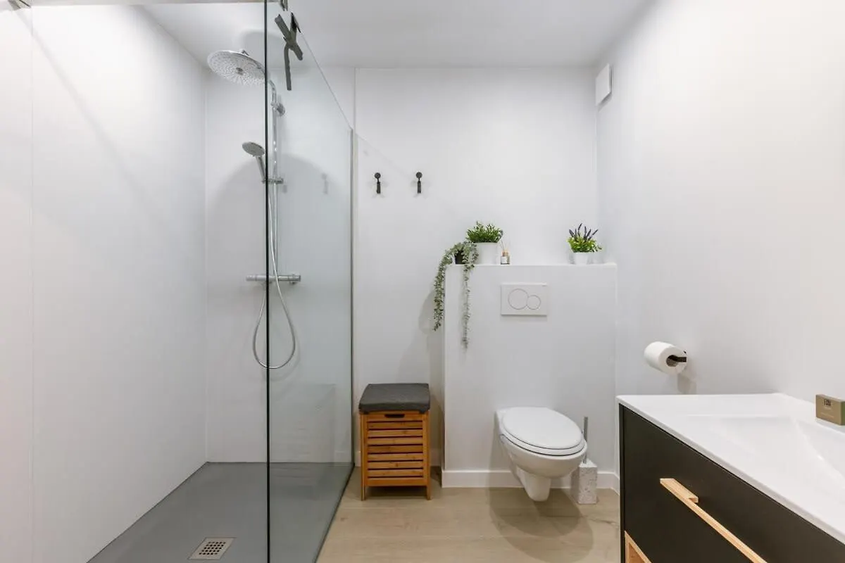 Huswell - Spacious Vacation Home For 12 Guests In Westende Middelkerke Holiday home