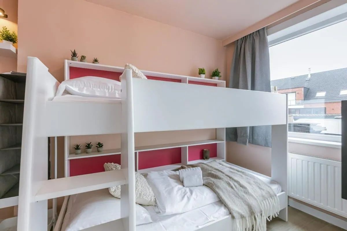 Huswell - Spacious Vacation Home For 12 Guests In Westende Middelkerke 0*,  Belgium